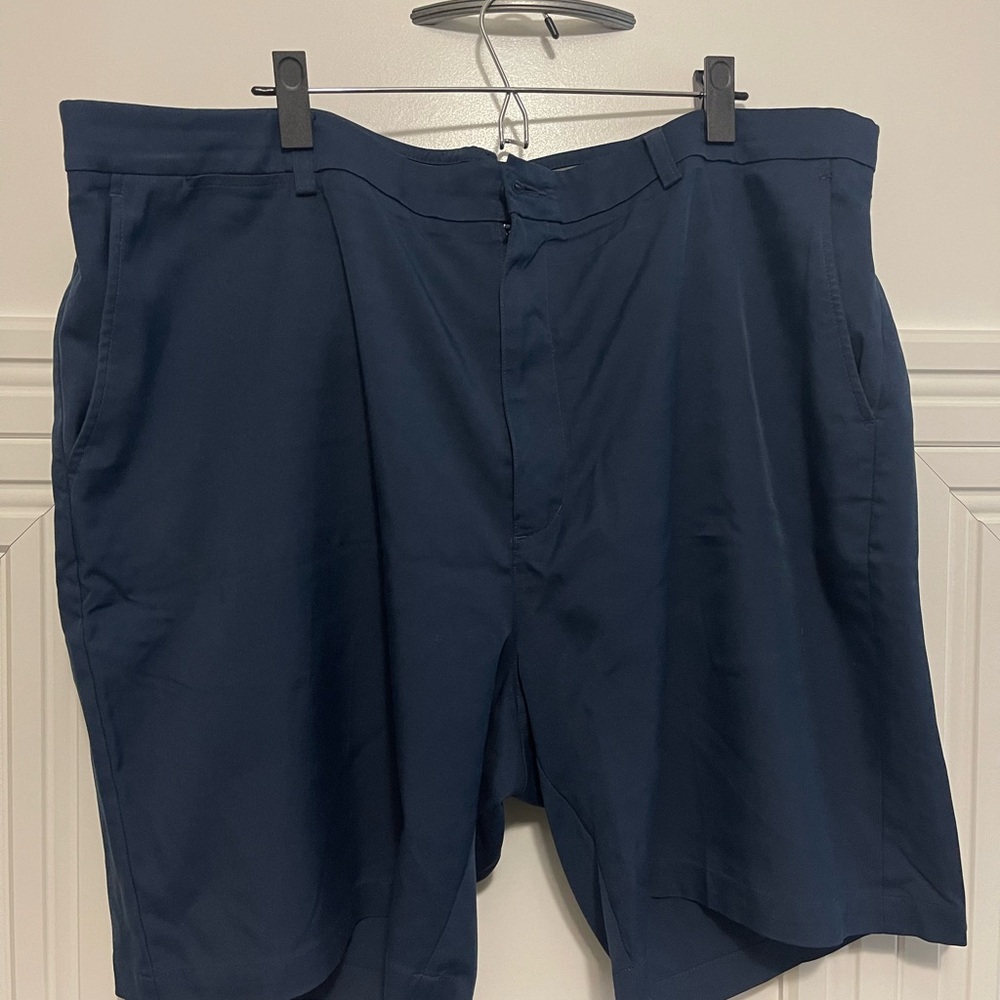 Roundtree & Yorke Performance Shorts | Men’s 44B | Navy Blue